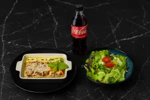 Verde + Lasagne + Cola 0.5 bei Don Roberto Graz