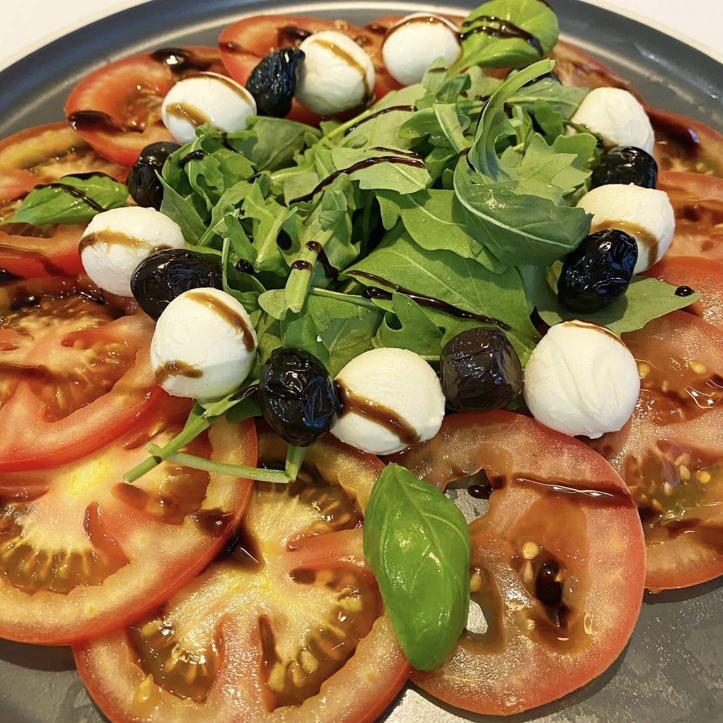 Caprese-Teller – jetzt in Graz bestellen